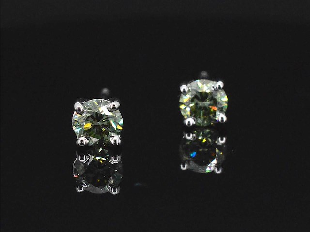Witgouden oorbellen met groene diamanten 0.50 carat - afbeelding 7 van  9