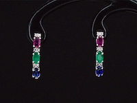 Witgouden oorbellen met multicolour edelstenen en diamant - afbeelding 7 van  8