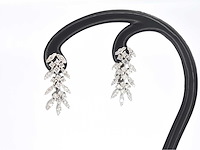 Witgouden oorbellen met natuurlijke diamanten 1.60 carat - afbeelding 1 van  8