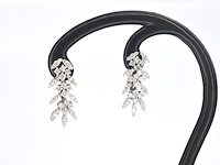 Witgouden oorbellen met natuurlijke diamanten 1.60 carat - afbeelding 1 van  10