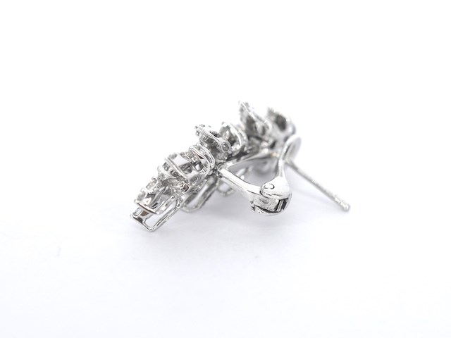 Witgouden oorbellen met natuurlijke diamanten 1.60 carat - afbeelding 8 van  10