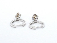 Witgouden oorbellen met natuurlijke diamanten - afbeelding 8 van  10