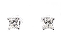 Witgouden oorbellen met princess geslepen diamanten 1.50 carat - afbeelding 1 van  6