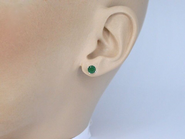 Witgouden oorbellen met smaragd - afbeelding 3 van  10