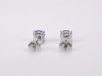 Witgouden oorbellen met tanzaniet - afbeelding 6 van  9