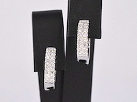 Witgouden oorbellen met twee rijen diamanten - afbeelding 1 van  7