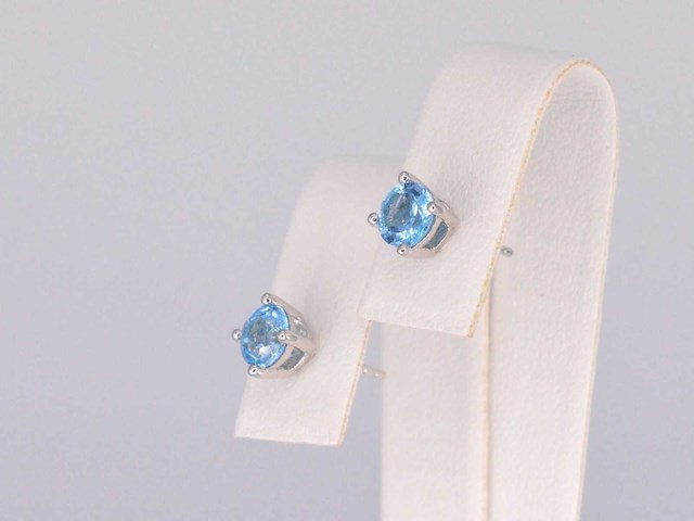 Witgouden oorbellen topaas - afbeelding 4 van  9