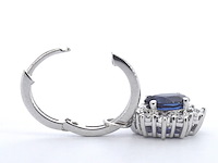 Witgouden oorhangers met natuurlijke diamanten en blauwe saffieren - afbeelding 8 van  10