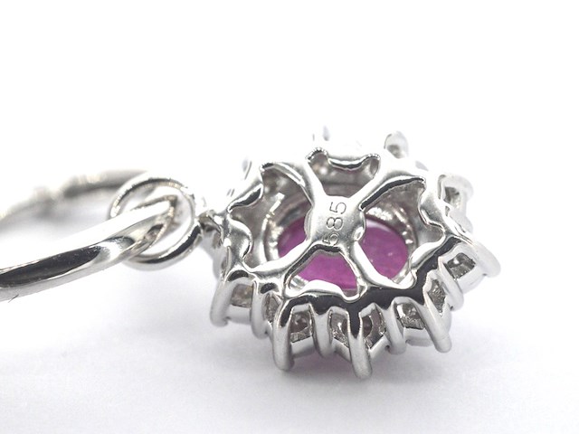 Witgouden oorhangers met natuurlijke diamanten en robijnen - afbeelding 6 van  8