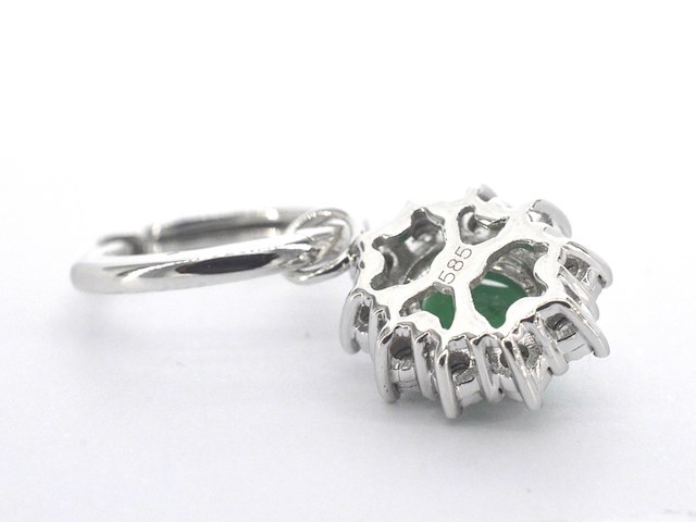 Witgouden oorhangers met natuurlijke diamanten en smaragden - afbeelding 5 van  5