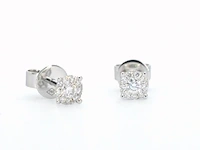 Witgouden oorknoppen met diamant - afbeelding 2 van  9