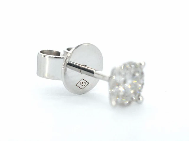 Witgouden oorknoppen met diamant - afbeelding 9 van  9