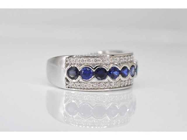Witgouden pavé ring diamant saffier - afbeelding 3 van  5
