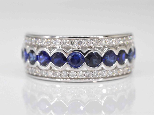 Witgouden pave ring met diamanten en saffier - afbeelding 1 van  6