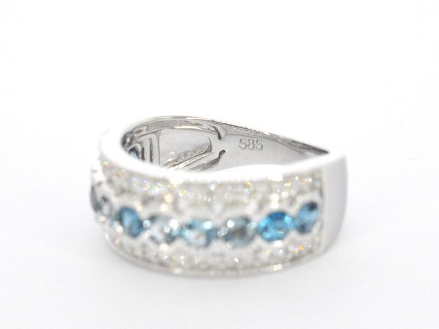 Witgouden pave ring met diamanten en topaas - afbeelding 11 van  11