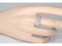Witgouden pavé ring met diamanten - afbeelding 2 van  7