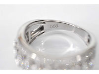 Witgouden pavé ring met diamanten - afbeelding 7 van  7