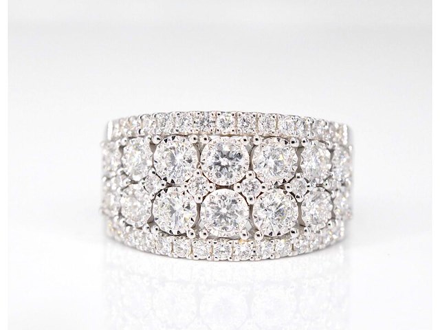 Witgouden pavering met diamanten - afbeelding 3 van  8