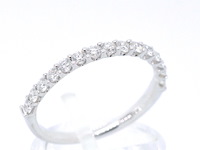 Witgouden rijring bezet met briljant geslepen diamanten - afbeelding 6 van  11