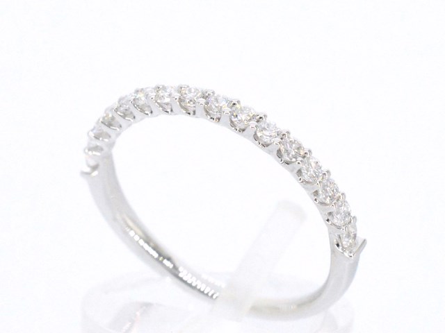 Witgouden rijring bezet met briljant geslepen diamanten - afbeelding 5 van  11