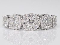 Witgouden rijring met 5 diamanten entourages 1.00 carat - afbeelding 1 van  10