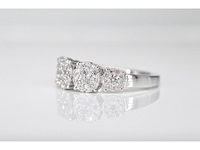 Witgouden rijring met 5 diamanten entourages 1.00 carat - afbeelding 5 van  10