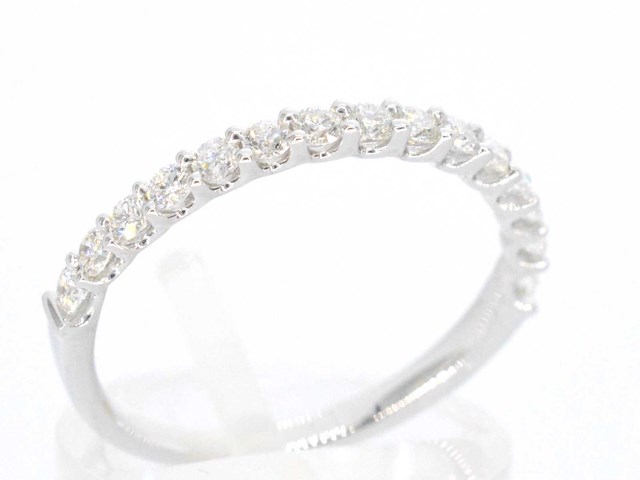 Witgouden rijring met briljant geslepen diamanten - afbeelding 6 van  10