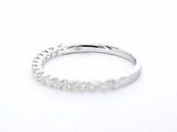 Witgouden rijring met briljant geslepen diamanten - afbeelding 2 van  10