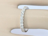 Witgouden rijring met diamanten - afbeelding 3 van  10