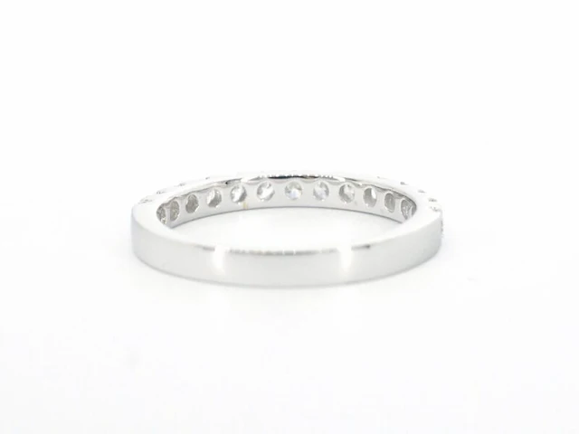 Witgouden rijring met diamanten - afbeelding 8 van  10