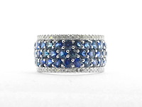 Witgouden rijring met saffieren en diamanten - afbeelding 3 van  8