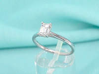 Witgouden ring 18 carat met emerald geslepen diamant gia gecertificeerd - afbeelding 8 van  10