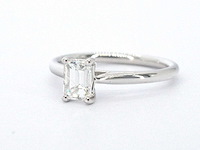 Witgouden ring 18 carat met emerald geslepen diamant gia gecertificeerd - afbeelding 9 van  10