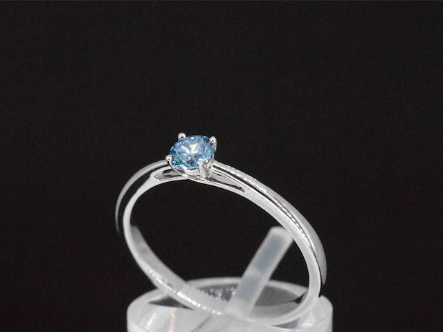 Witgouden ring blauwe diamant - afbeelding 4 van  9