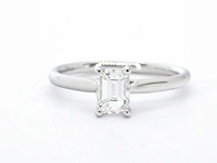 Witgouden ring emerald diamant gia
