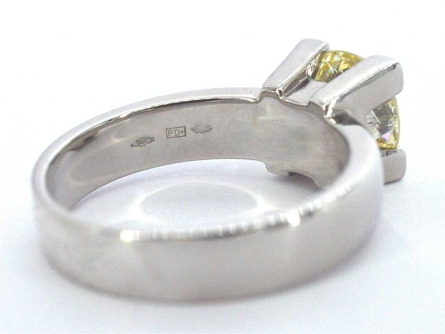 Witgouden ring fancy yellow diamant 2.40 ct - afbeelding 8 van  9