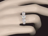 Witgouden ring met 2.90 carat briljanten - afbeelding 2 van  9