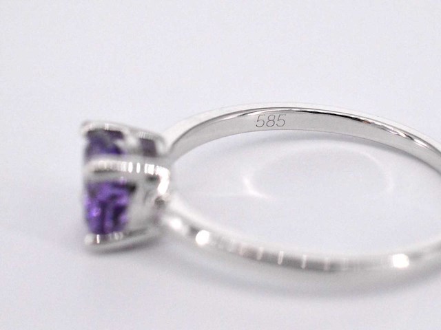 Witgouden ring met amethist - afbeelding 9 van  9