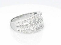 Witgouden ring met briljant en baguettes diamanten - afbeelding 11 van  11