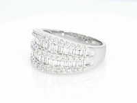 Witgouden ring met briljant en baguettes diamanten - afbeelding 9 van  10