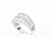 Witgouden ring met briljant en baguettes diamanten - afbeelding 4 van  10