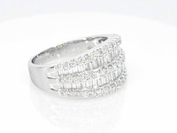 Witgouden ring met briljant en baguettes diamanten - afbeelding 10 van  10