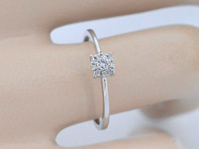 Witgouden ring met briljant geslepen diamant - afbeelding 4 van  11