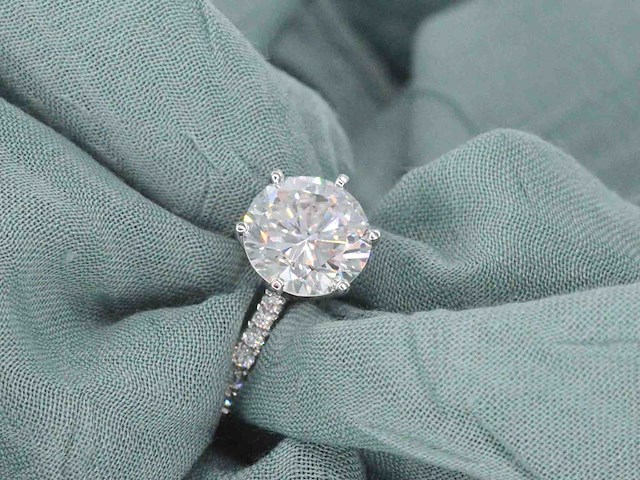 Witgouden ring met diamant 3.00 carat - afbeelding 3 van  12