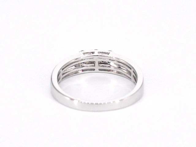 Witgouden ring met diamant en multicolour edelstenen - afbeelding 9 van  11