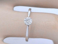 Witgouden ring met diamant - afbeelding 4 van  11