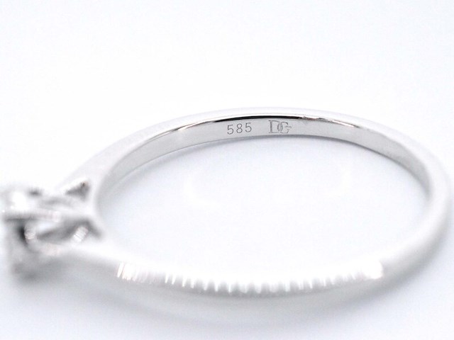 Witgouden ring met diamant - afbeelding 11 van  11