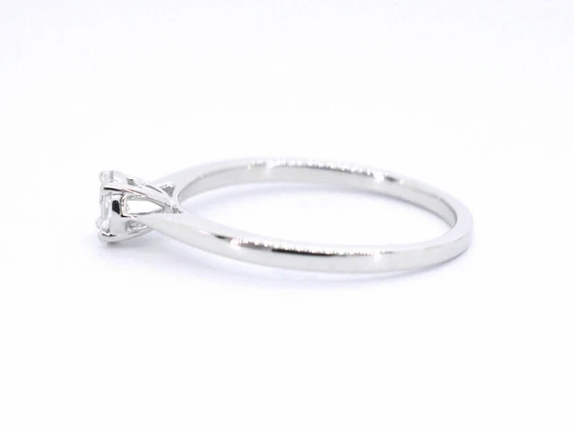 Witgouden ring met diamant - afbeelding 7 van  11