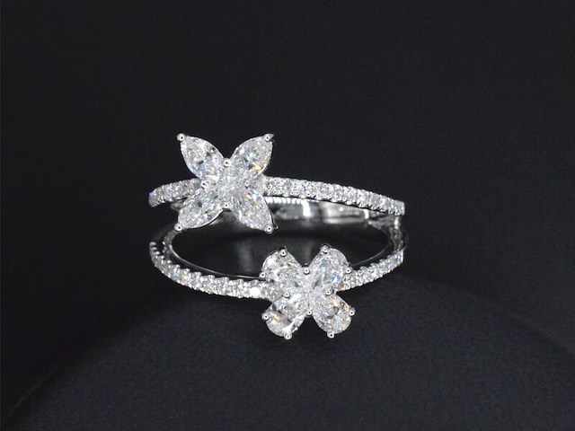 Witgouden ring met diamanten 1.30 carat - afbeelding 1 van  8