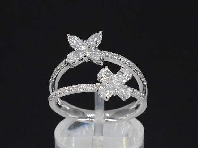 Witgouden ring met diamanten 1.30 carat - afbeelding 7 van  10